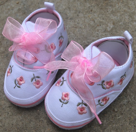 Pink-kids-toddler-baby-girl-tennis-shoes-size-2-3