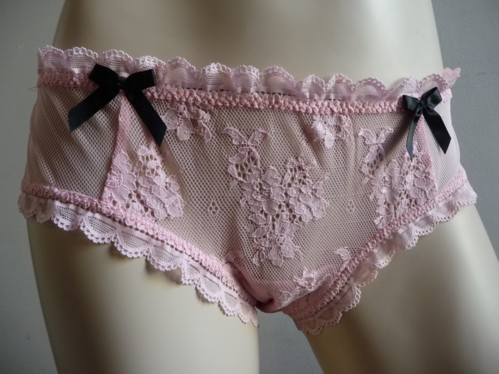 eBay Image Hosting at www.auctiva.com