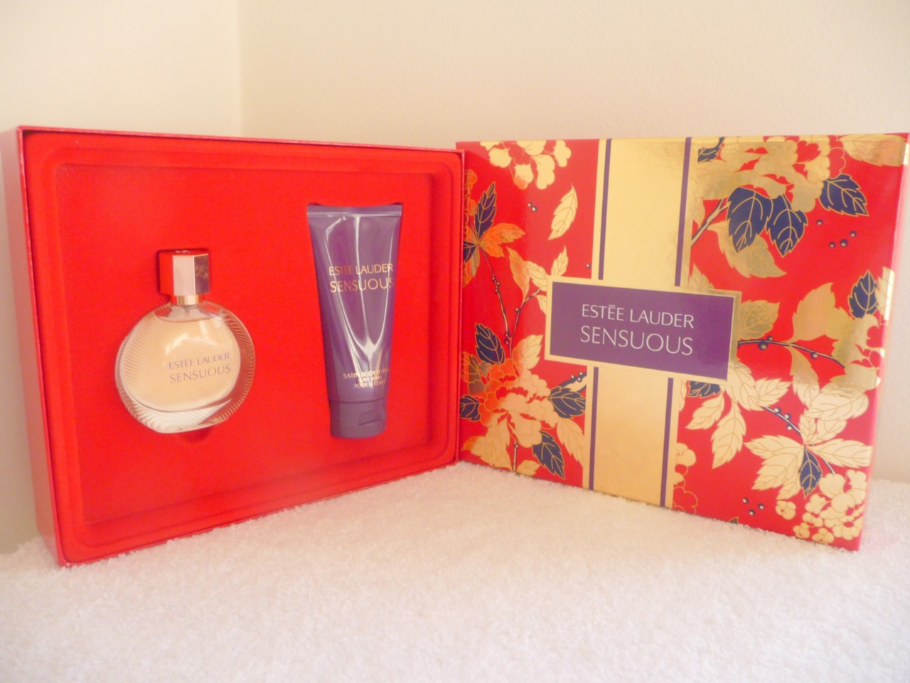NIB Estee Lauder SENSUOUS 2 Piece Women's Perfume Boxed Gift Set eBay