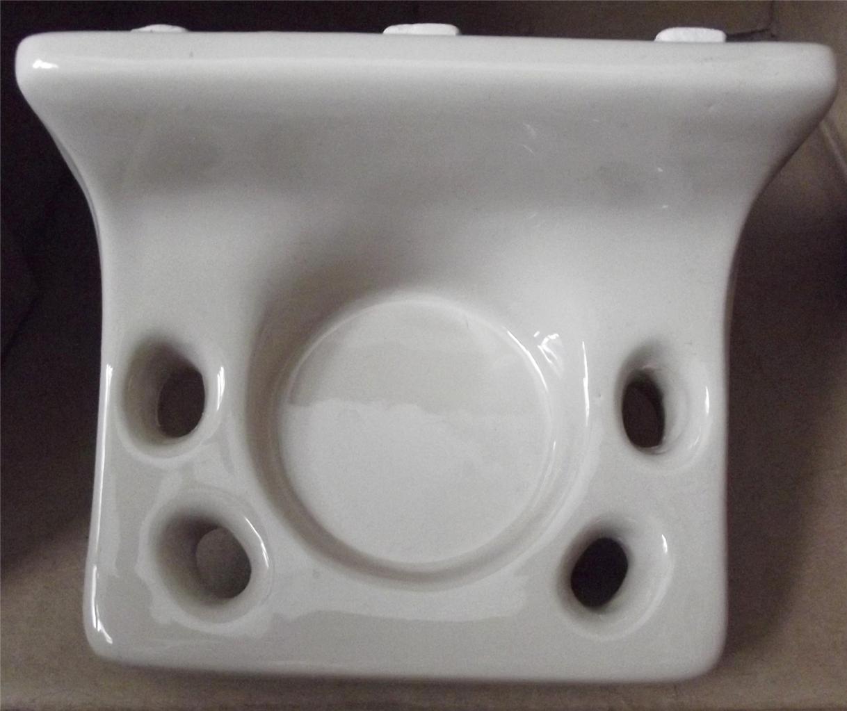 Vintage Light Tan Ceramic Bathroom Fixtures Plumbing Accessories X 10