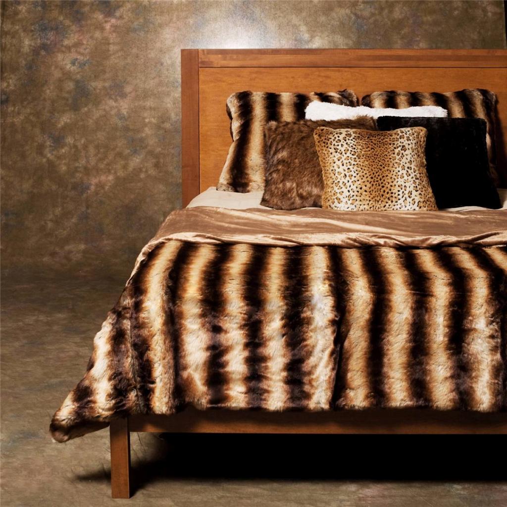 Similiar Faux Fur Bedding Queen Size Keywords About Luxurious Faux Fur Chinchilla 3 Piece Duvet Cover Queen Size