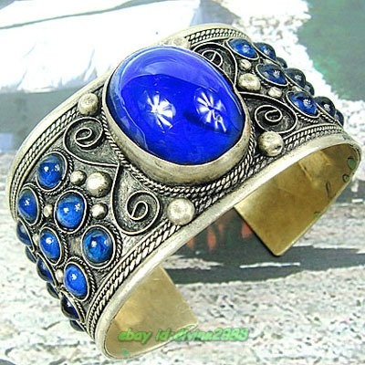 eBay Image Hosting at www.auctiva.com