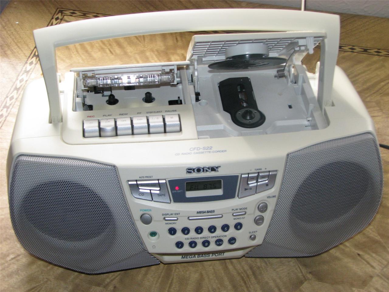 SONY CDF S22 BOOMBOX CD CASSETTE CORDER AM/FM RADIO PLAYER WHITE (MINT ) eBay