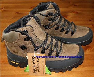 all season waterproof boots