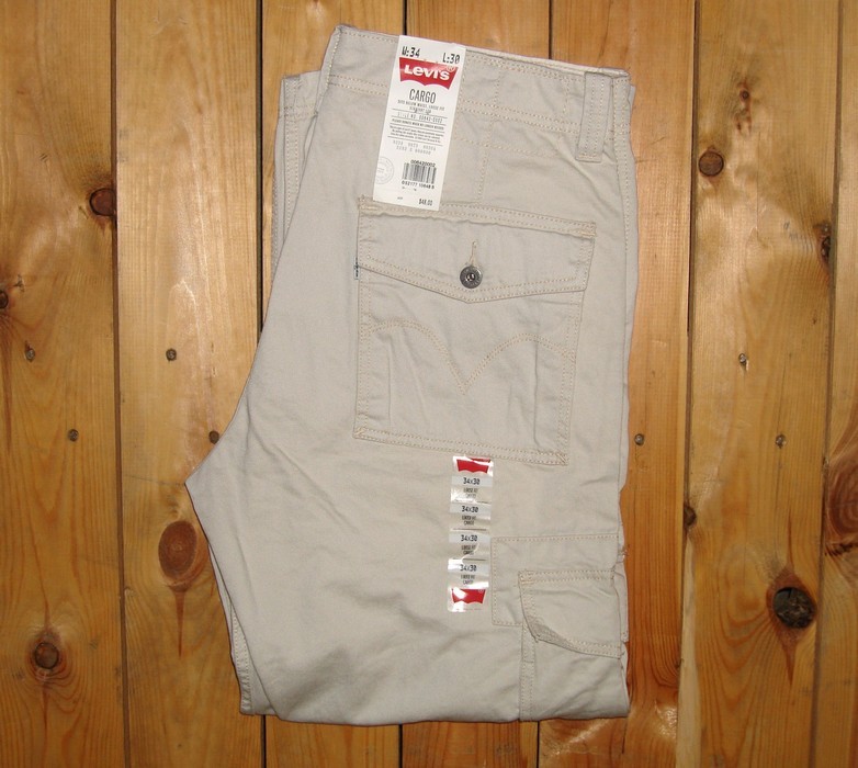 levis cargo loose straight