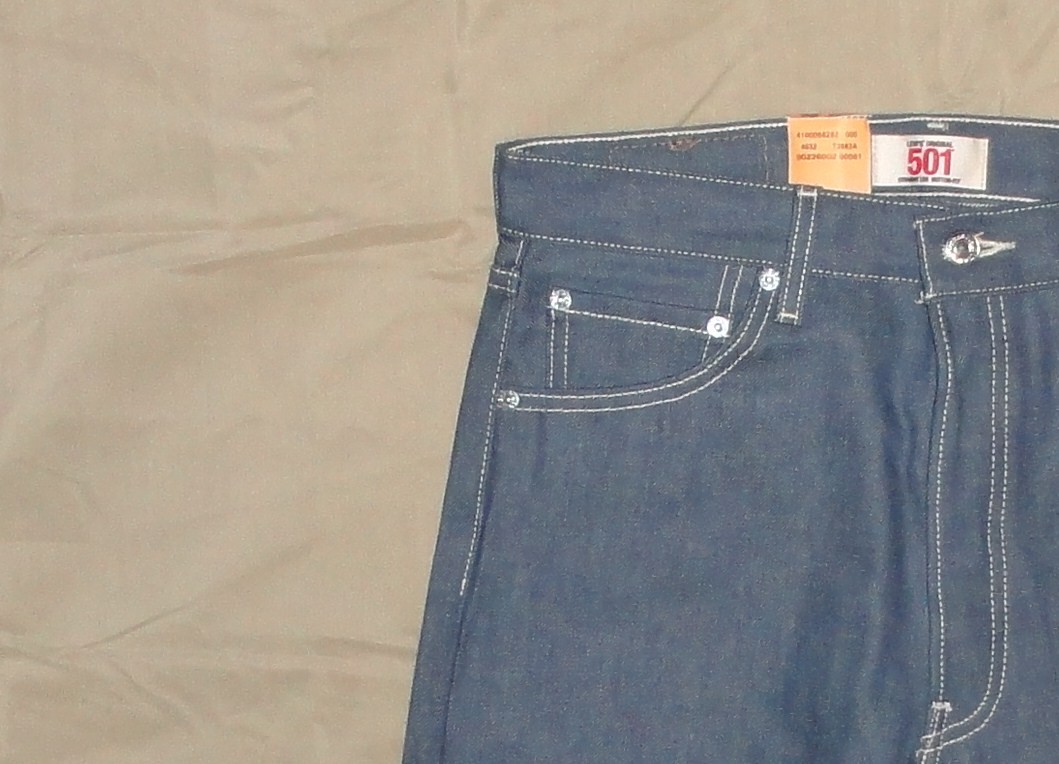 levi's 501 light blue