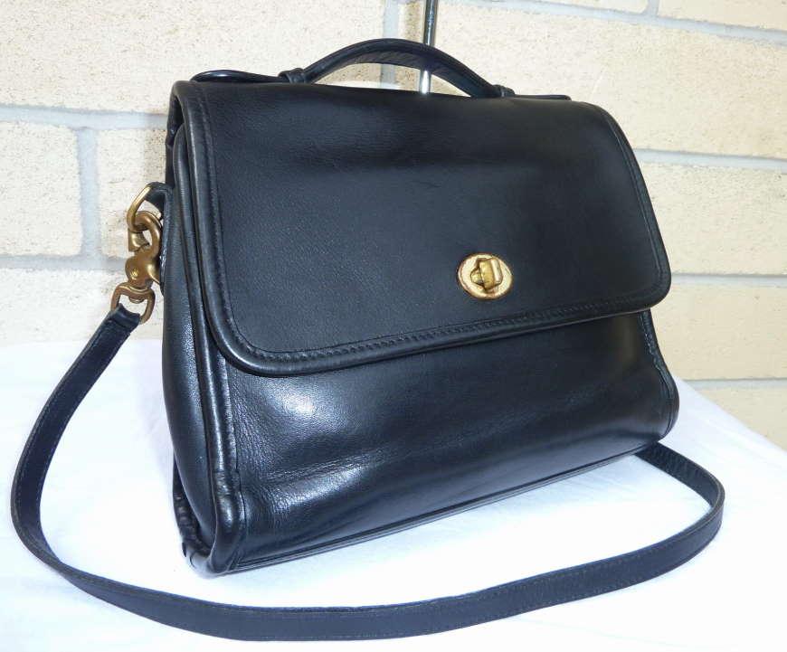 Authentic Vintage Coach Court Classic Black Leather Shoulder Bag 9870 eBay