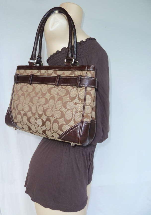 Authentic Coach Signature and Leather Small Tote Bag 8K14