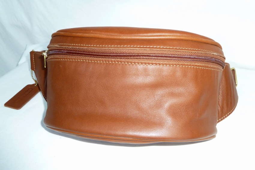 COACH BRITISH TAN LEATHER FANNY WAIST PACK BELT BAG L5B0515 "Near Mint