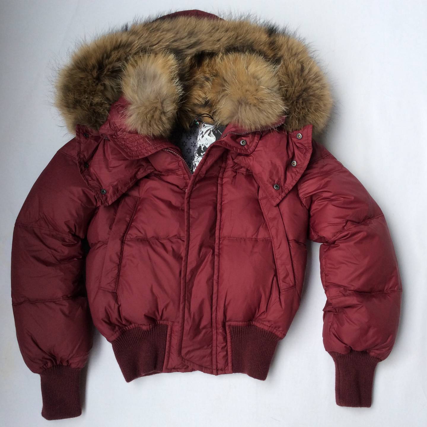 How to choose a down jacket for the winter How to choose a down jacket for the winter