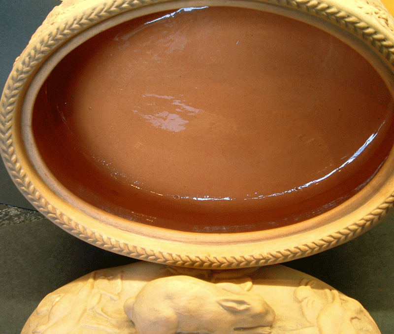 ANTIQUE WEDGWOOD CANEWARE GAME PIE DISH RABBIT FINIALc1820 PERFECT. eBay