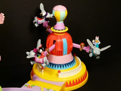 disney magic kingdom castle toy
