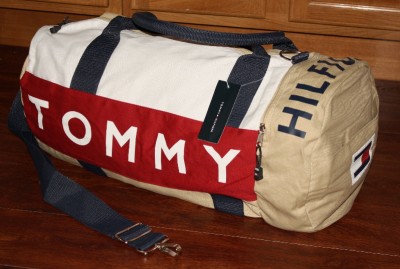 Duffel on Nwt Tommy Hilfiger Large Duffle Gym Bag