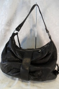MICHAEL KORS BLACK LEATHER RILE...