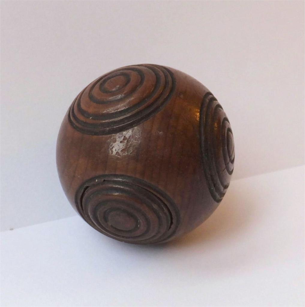 Details about ANTIQUE TURNED WOOD TREEN PUZZLE BALL/ TRICK SNUFF BOX