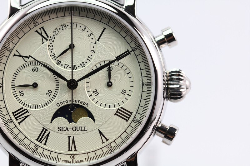 seagull moonphase movement