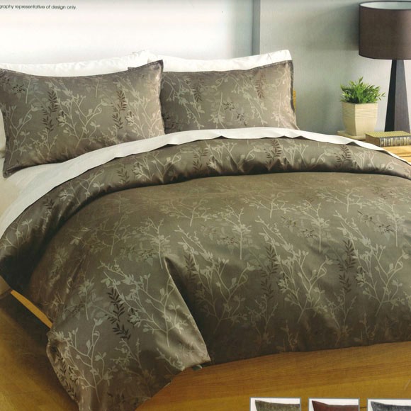 LINEN HOUSE LEAVES Jacquard Mint Olive GREEN Queen Quilt Doona Duvet