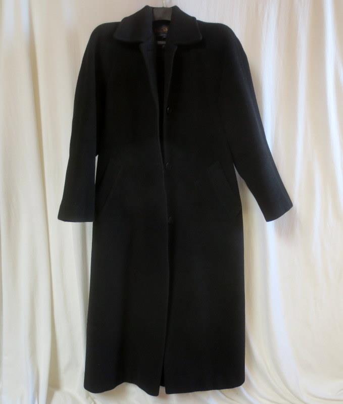 Womens Lined Long Black Coat by Pendleton Wool Blend Very Nice & Cozy
