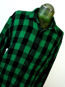 green buffalo plaid flannel shirt