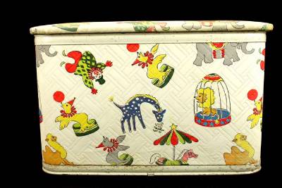 pearl wick toy box