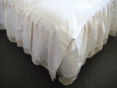 Queen Crochet Bed Skirt Perfect with Chenille spreads