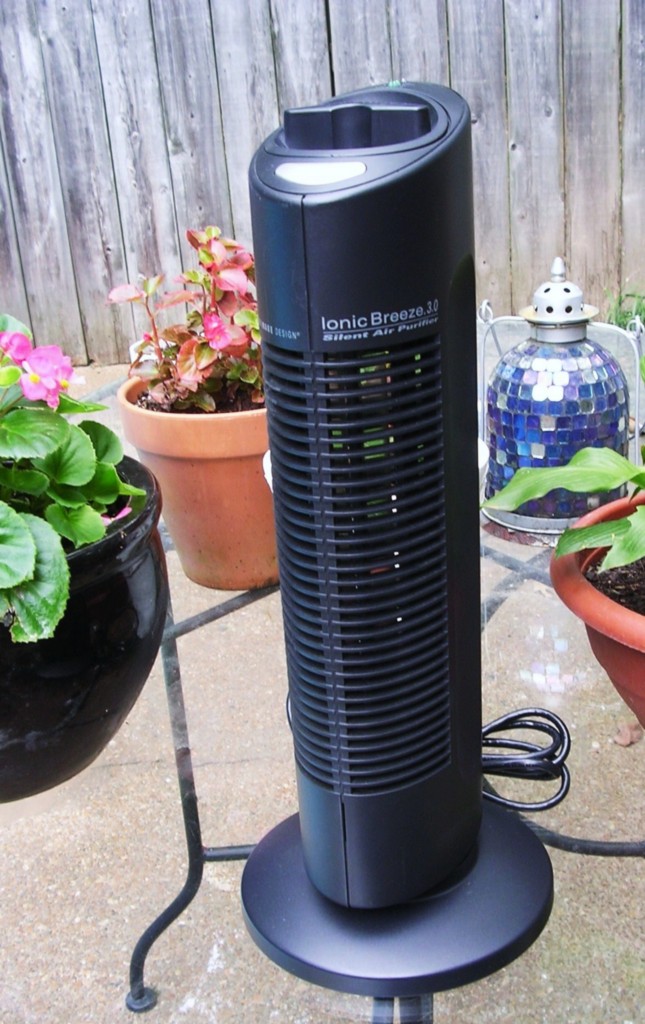 Sharper Image Ionic Breeze 3.0 Air Purifier