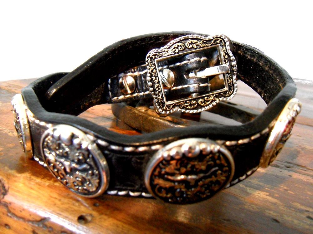 Details about WESTERN LONGHORN GENUINE LEATHER DOG COLLAR W/CONCHOS Details about WESTERN LONGHORN GENUINE LEATHER DOG COLLAR W/CONCHOS