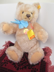 signed steiff bear