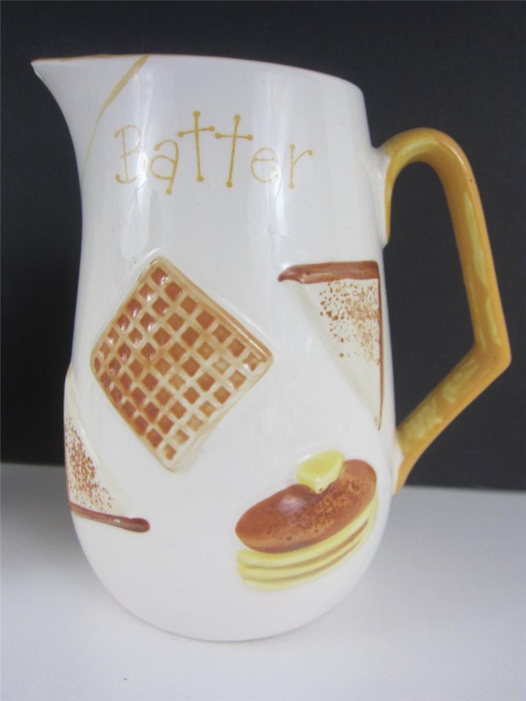 1950's Pancake BATTER + SYRUP 2 pc Pitcher Set Wales Japan Retro Exc