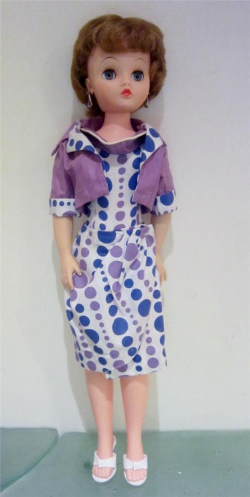 Deluxe Reading Vintage Candy Fashion Doll 22 And Capri Bathing Ensemble