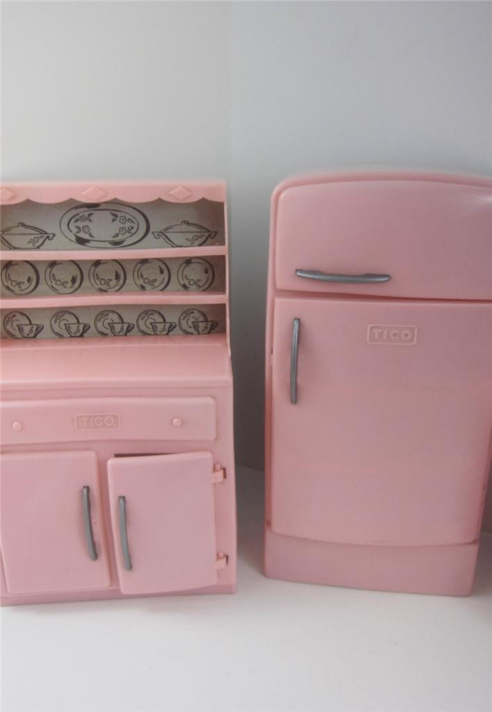 Tico Vintage 1950's Pink Plastic 4p Kitchen Furniture Set Barbie 12