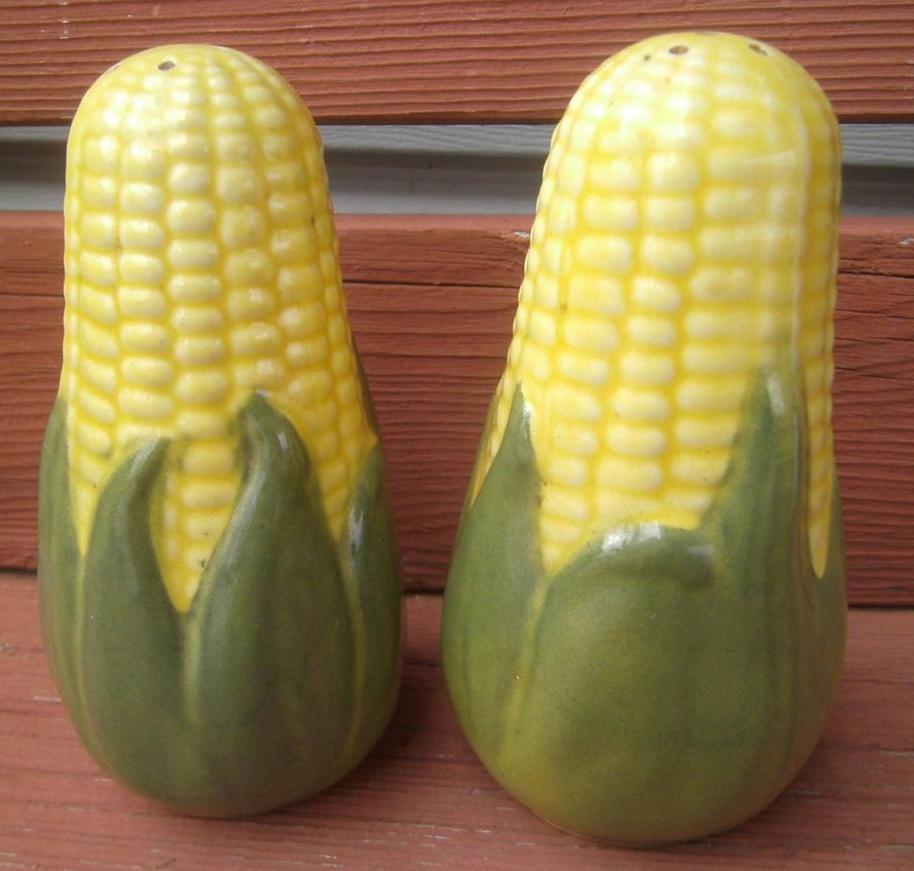 Vintage King Corn Shawnee Pottery Large Salt Pepper Shakers s P Kitchen