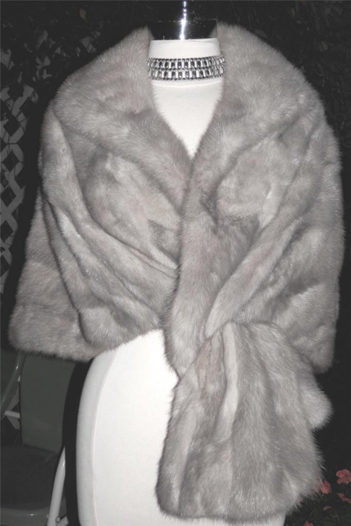 MINT WELL KEPT RARE GRAY REAL MINK GREY SILVER FUR CAPE STOLE WRAP