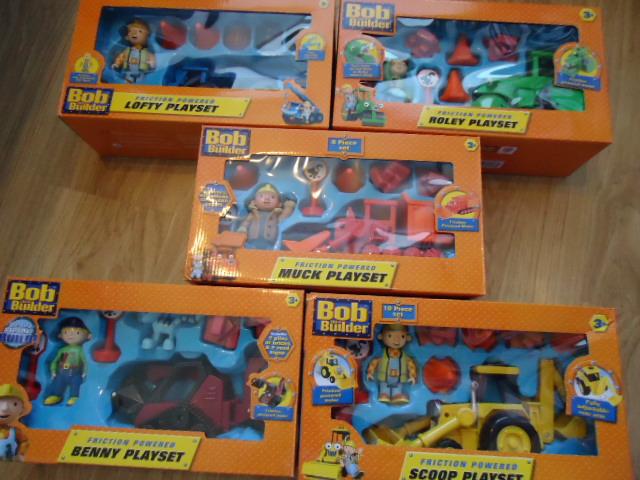 BNIB Bob the Builder friction powered vehicle playset Benny Muck Roley Age 3+