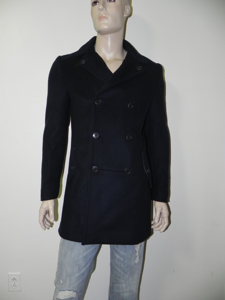 Clothing, Shoes & Accessories > Men's Clothing > Coats & Jackets