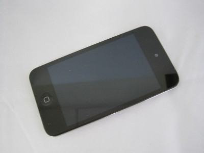 Apple Ipods  Camera on Listing Is For A Apple Ipod Touch 4th Generation 8gb Camera A1367