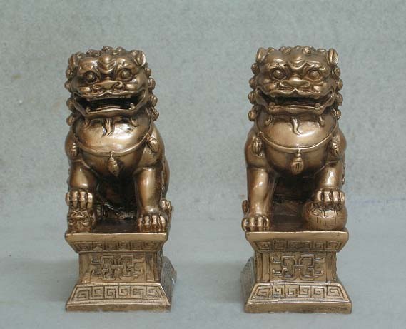 resin foo dogs