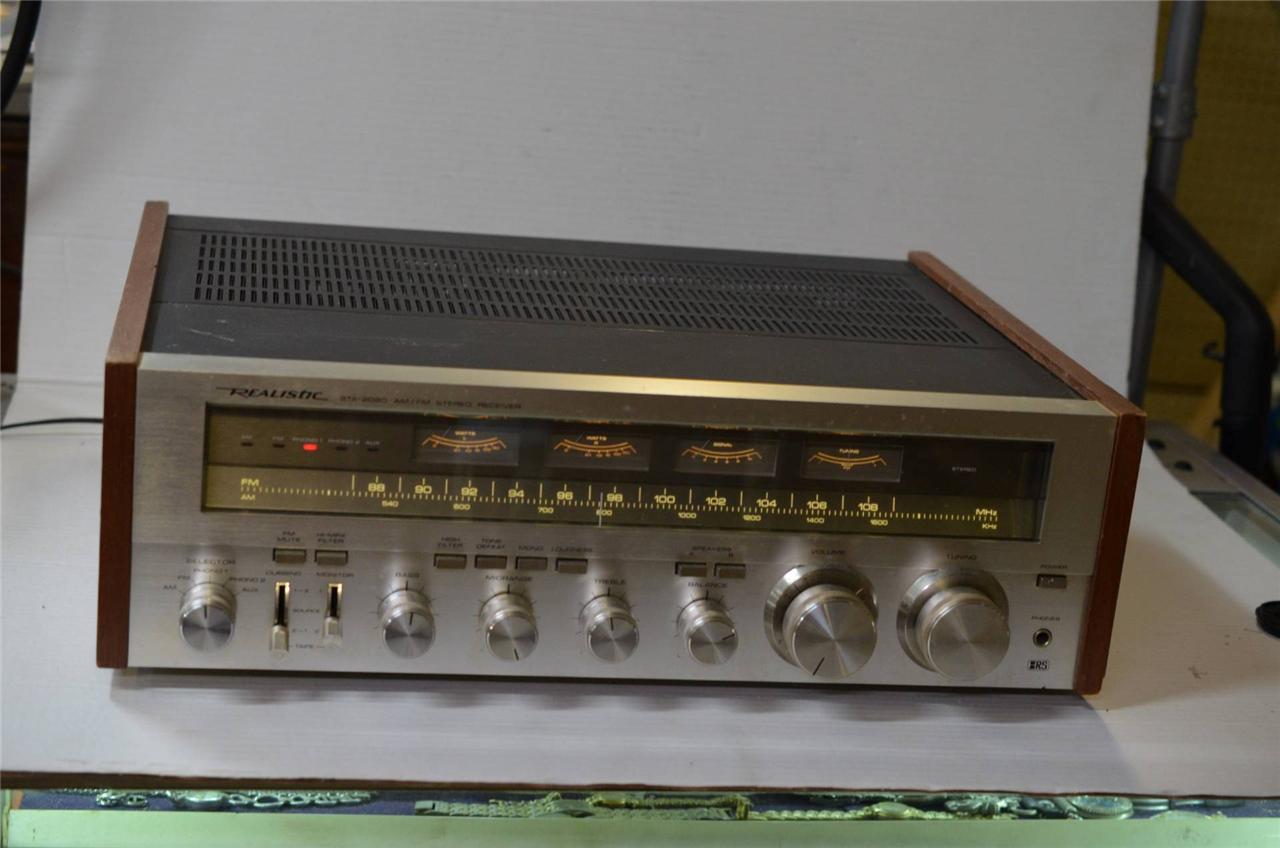 RARE VINTAGE REALISTIC STA-2080 AM/FM STEREO RECEIVER AMP AMPLIFIER WOOKS GOOD - Picture 1 of 1