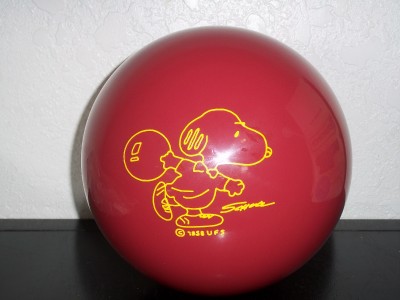 peanuts bowling set