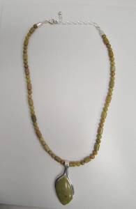 Jay King Mine Finds Dtr Bead Necklace Yellow Green Pendant