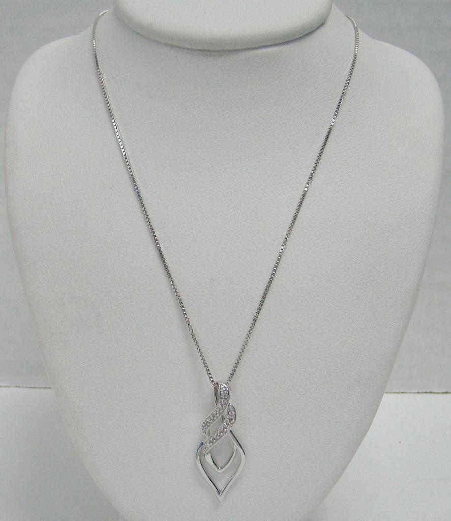925 STERLING SILVER GENUINE DIAMOND PENDANT W/ 18" STERLING BOX CHAIN