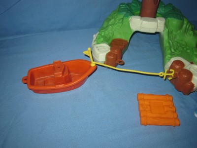 playskool gilligan's floating island