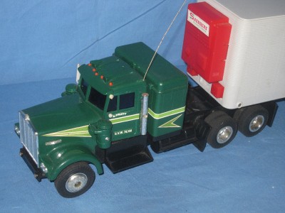 gas powered rc tractor trailer