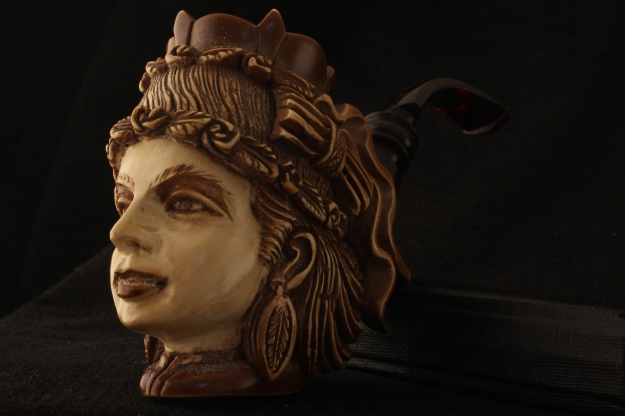 eBay Image Hosting at www.auctiva.com