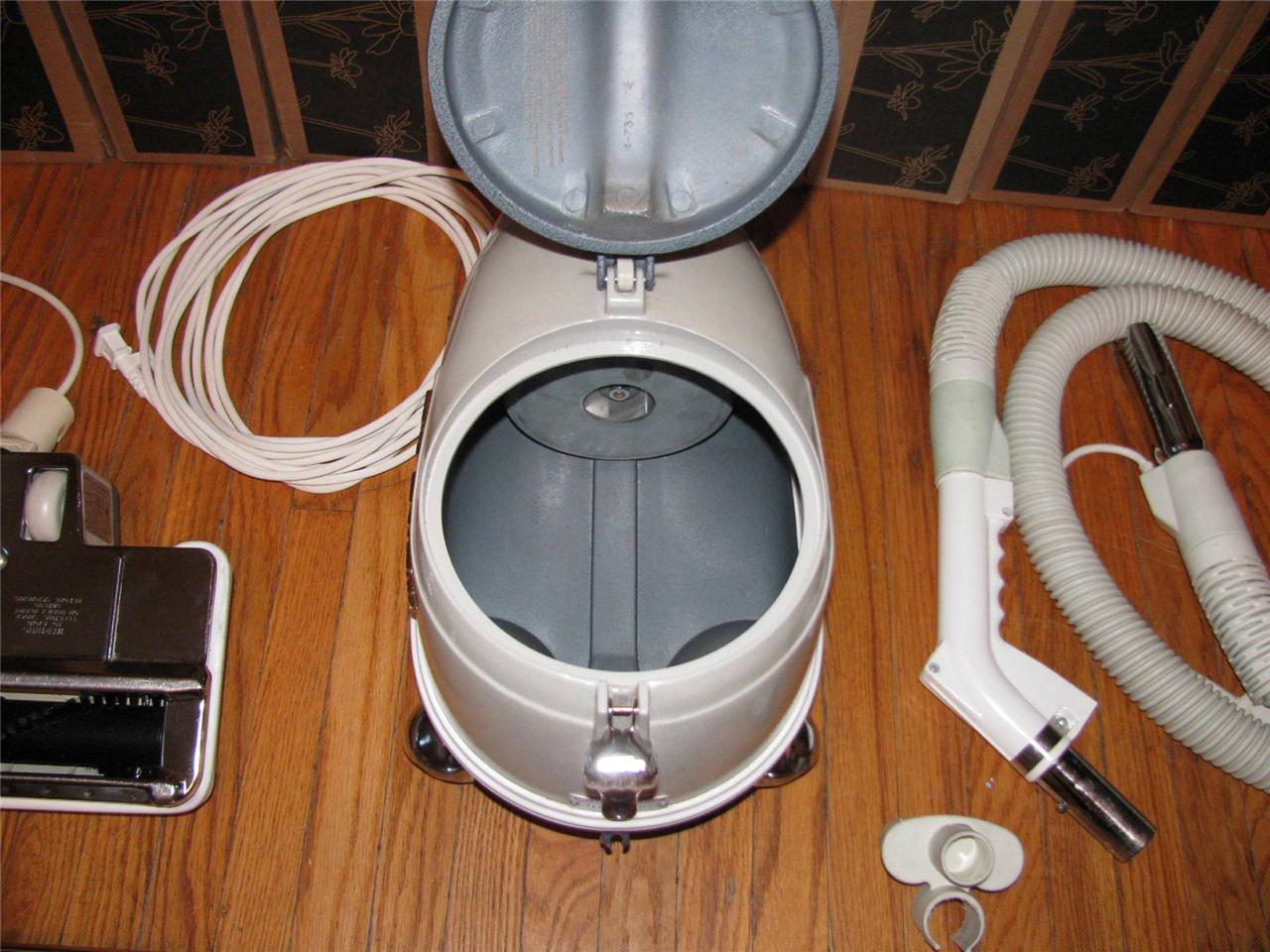 TRISTAR TRI STAR COMPACT IEC CXL VACUUM MINT+ PRO REFURB 5YR WARRANTY