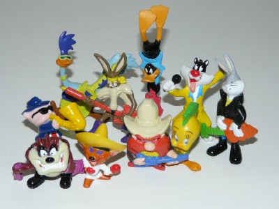 looney tunes collectible figures