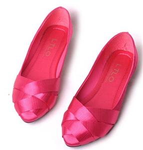 red pointy toe ballet flats