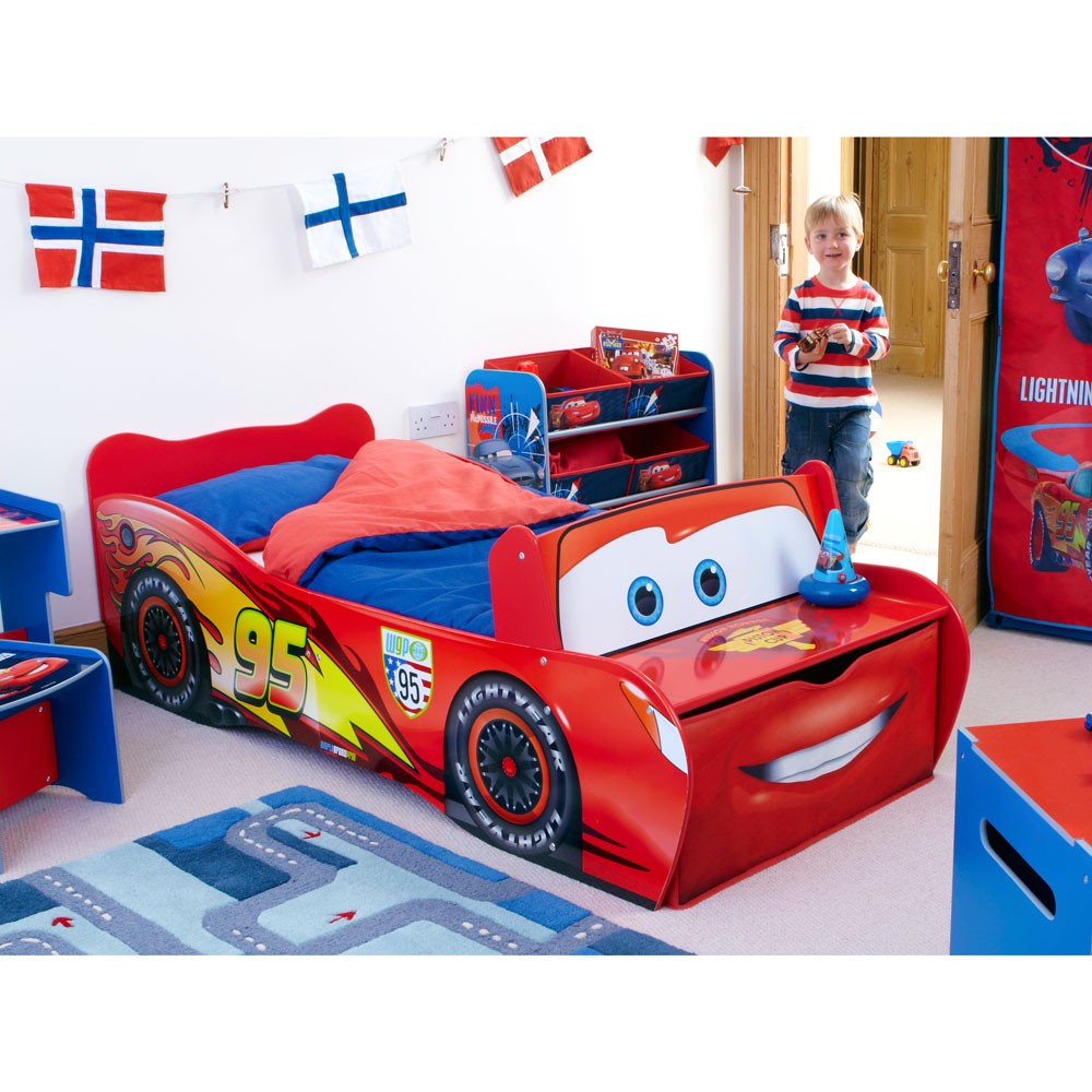 Disney Cars Toddler Feature Bed Lightning Mcqueen New