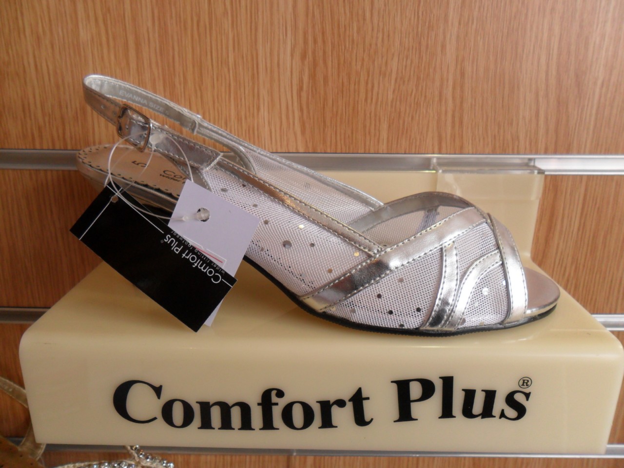wide fit flat silver sandals