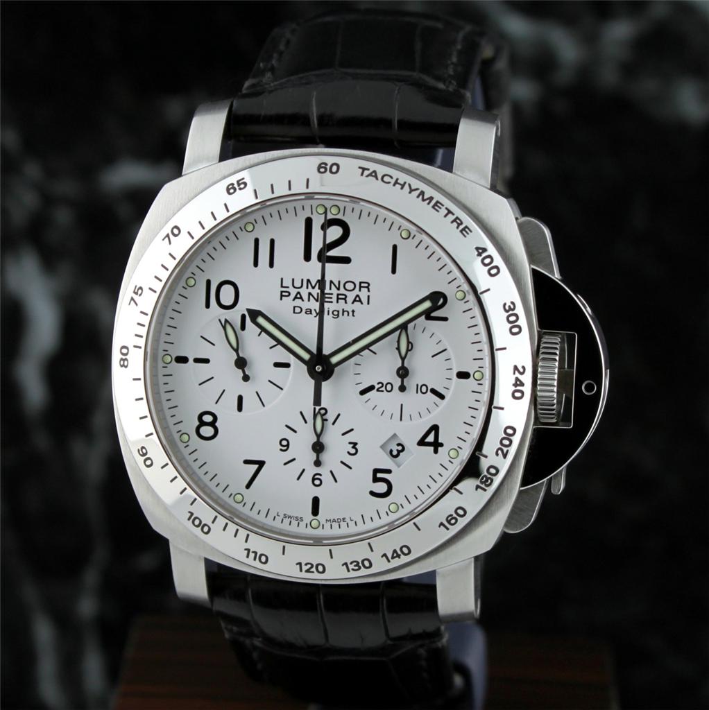 Panerai luminor daylight white face hotsell